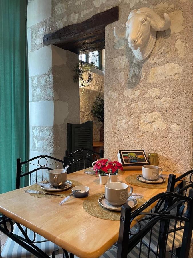Le Relais, La Dormance, Le Bois Dormant Hotel Châteauvieux Екстериор снимка